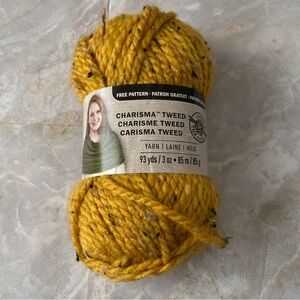Loops & Threads Charisma Tweed Yarn - Mustard Yellow - #5 Bulky